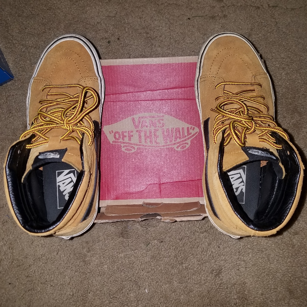 Van's